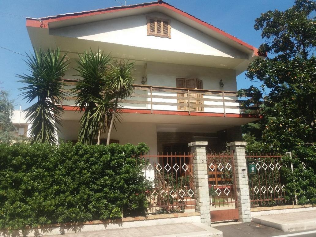 Residenza Nisio Vila Bari Exterior foto