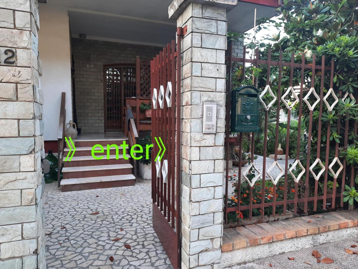 Residenza Nisio Vila Bari Exterior foto